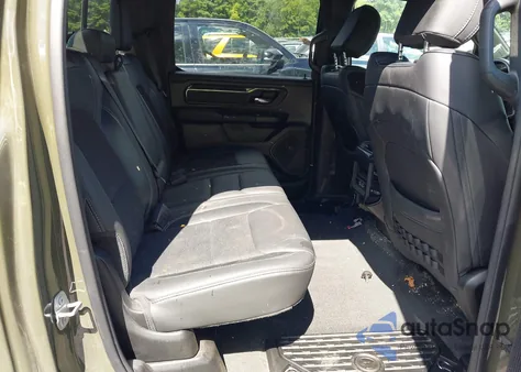 2021 Ram 1500 Big Horn 4X4 5'7 Box из США, поврежденный, VIN 1C6SRFFT6MN696415